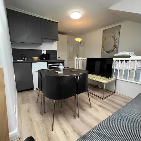 Loft Studio Shepherd'S Bush London Near Everything Exterior photo